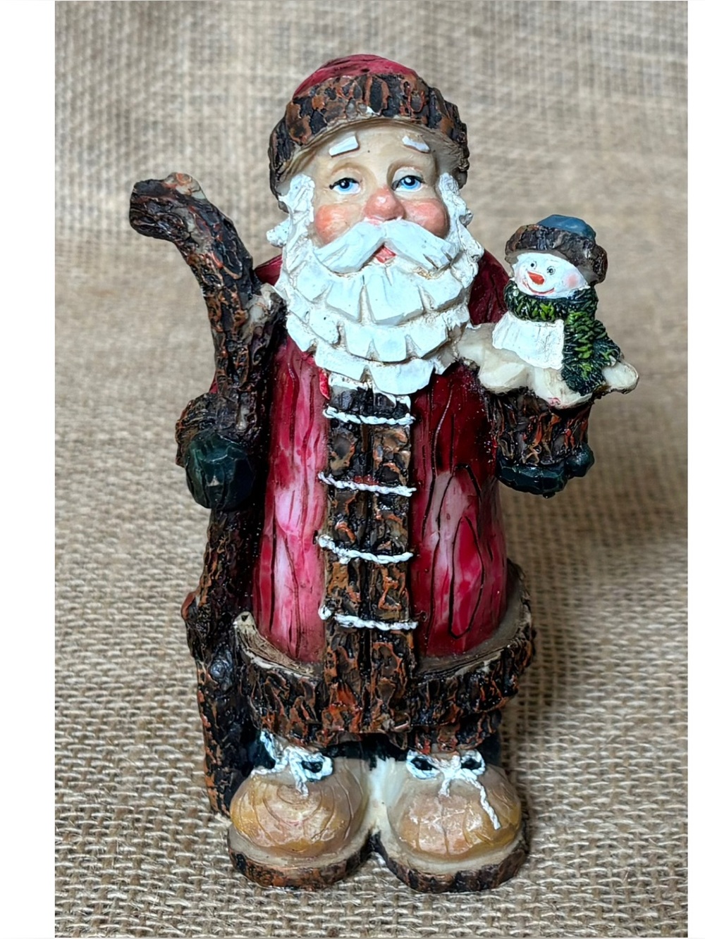 Rustic Resin Santa Claus Figurine Folk Art Farmhouse Cottagecore Christmas